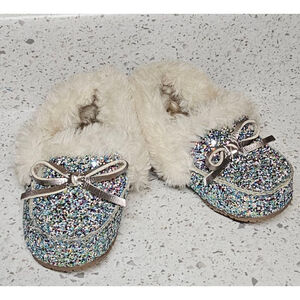 Girls Glitter Moccasin Slippers (Size S 5/6) – Faux Fur Lined